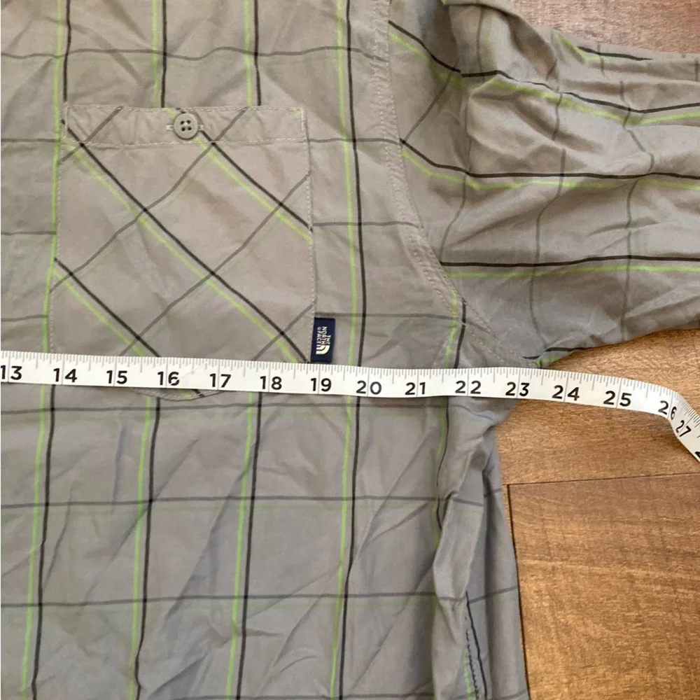 The North Face Button Down Long Sleeve Shirt Fishing Hiking Workwear Men’s L